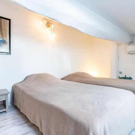 Studio Rue Allard By Interhome * Σαιν-Τροπέ
